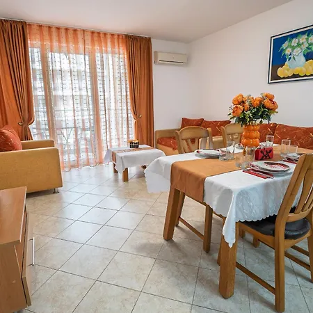 Apartament Nora